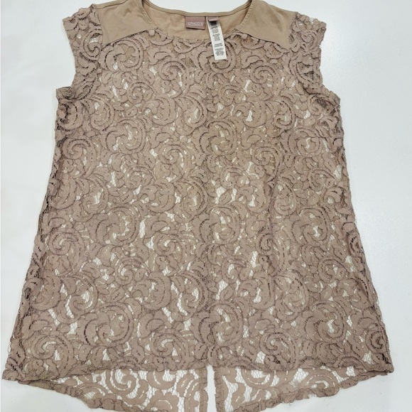 Chico's Tops - Chico's Lace Top in Taupe and Beige size 8 mint condition